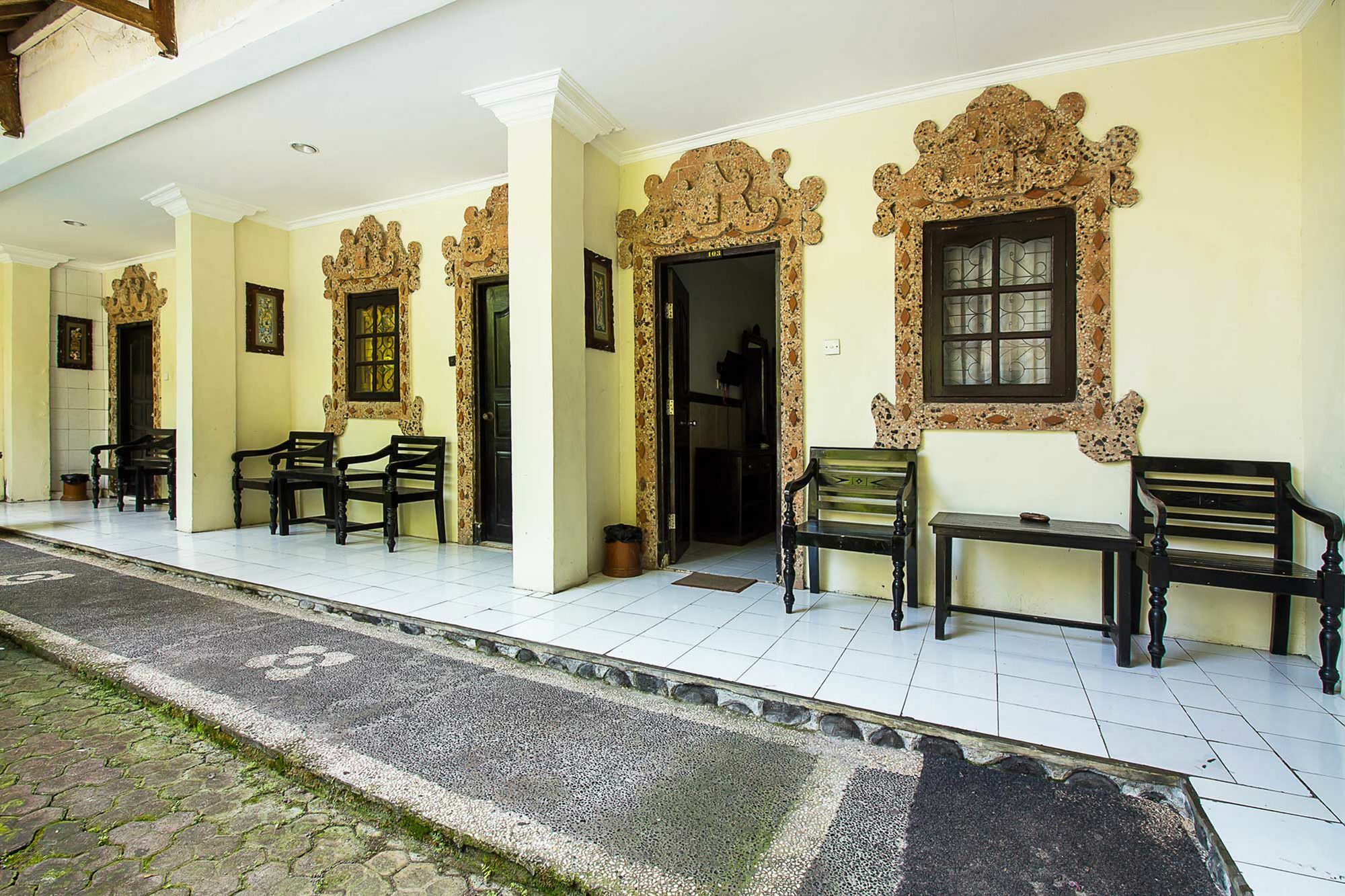 Hotel Sanjaya Managed By Tinggal Kuta Lombok Eksteriør billede
